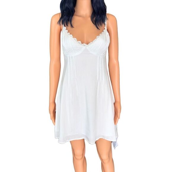 NWT TOPSHOP Lace Trim Pin Tuck Bust Ivory Mini Dress - Picture 1 of 6